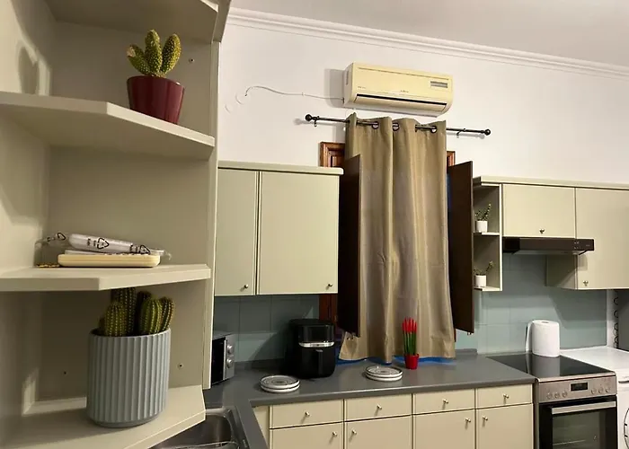 Lacasacentrale Triovasálos